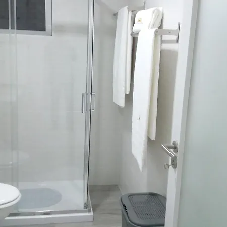 2 Bedrooms With Sea View Furnished Garden And Wifi At 1 Km Away From The Apartment