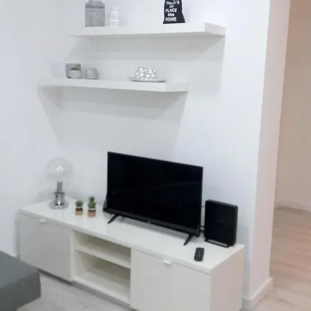 2 Bedrooms With Sea View Furnished Garden And Wifi At 1 Km Away From The Apartment *