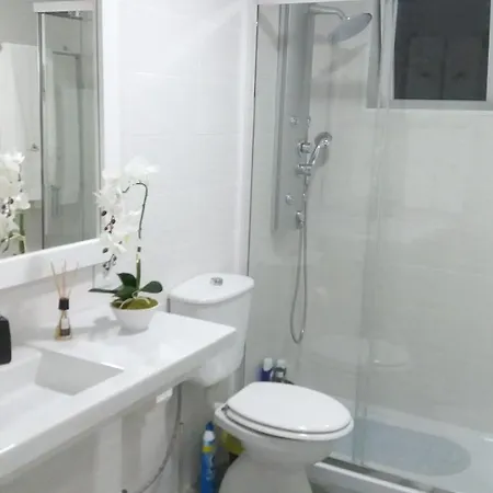 2 Bedrooms With Sea View Furnished Garden And Wifi At 1 Km Away From The *