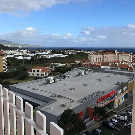 2 Bedrooms With Sea View Furnished Garden And Wifi At 1 Km Away From The * Faja de Baixo