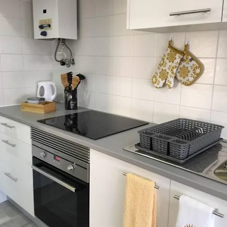 Апартаменты 2 Bedrooms With Sea View Furnished Garden And Wifi At 1 Km Away From The
